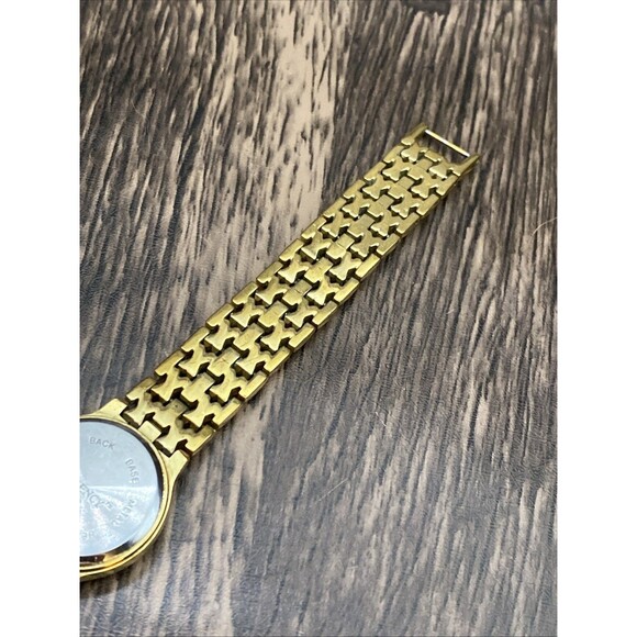 Regency Ladies gold-tone Watch Beautiful Band New Battery Working main image 6